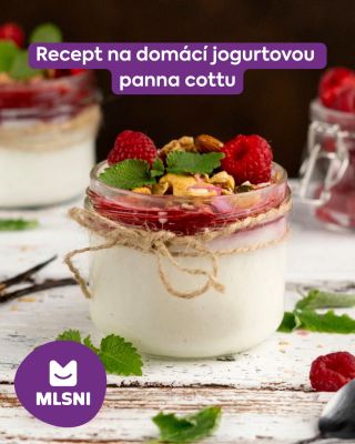 Jogurtová panna cotta, kterou zvládne každý 💪 Lehká jogurtová panna cotta inspirovaná Itálií. Plná bílkovin, jemná a s...